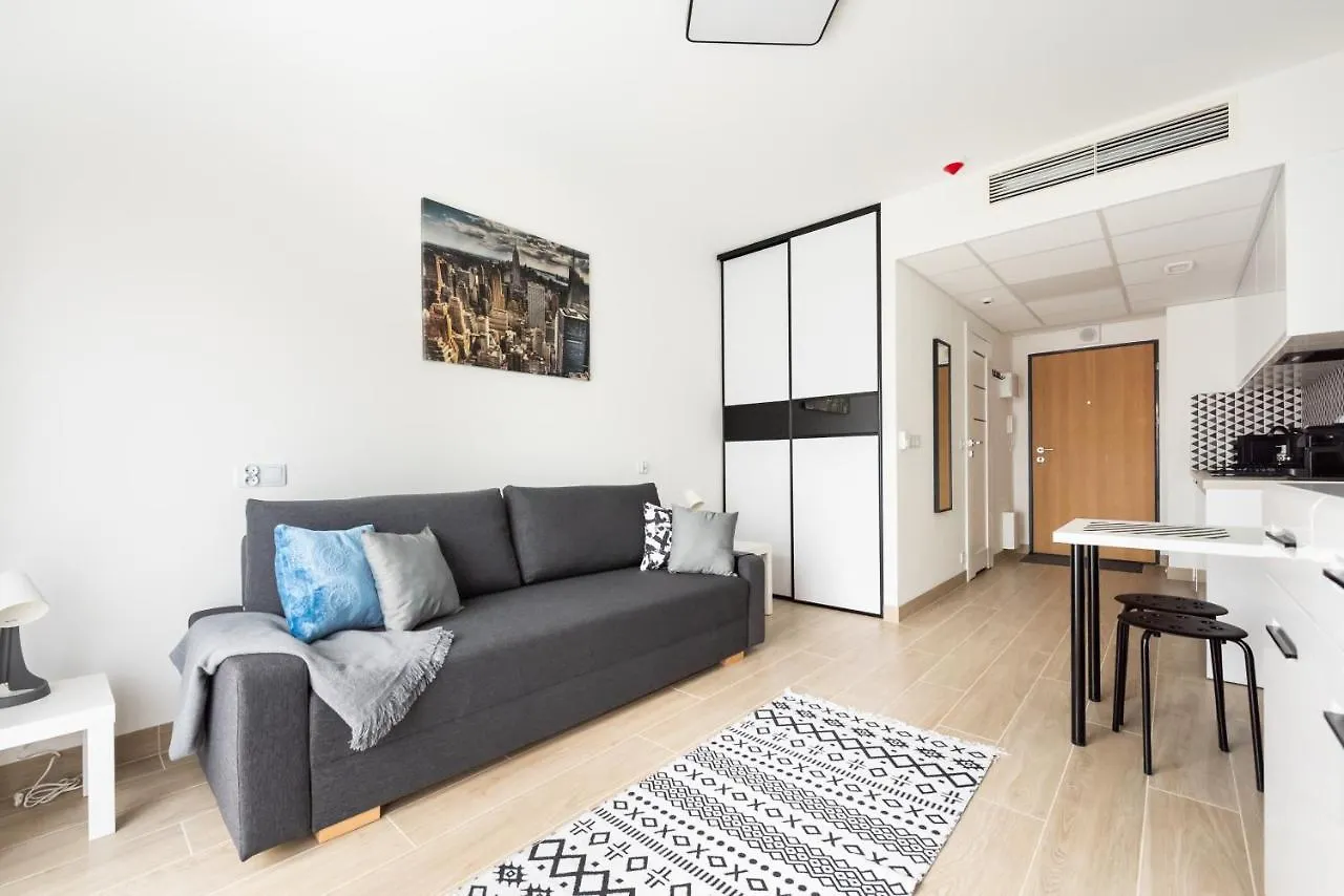 Praga Bliska Comfort Studio Varşova 0*,